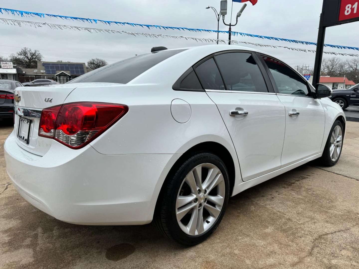 2015 WHITE CHEVROLET CRUZE LTZ (1G1PG5SB5F7) , located at 5900 E. Lancaster Ave., Fort Worth, TX, 76112, (817) 457-5456, 0.000000, 0.000000 - Photo#3